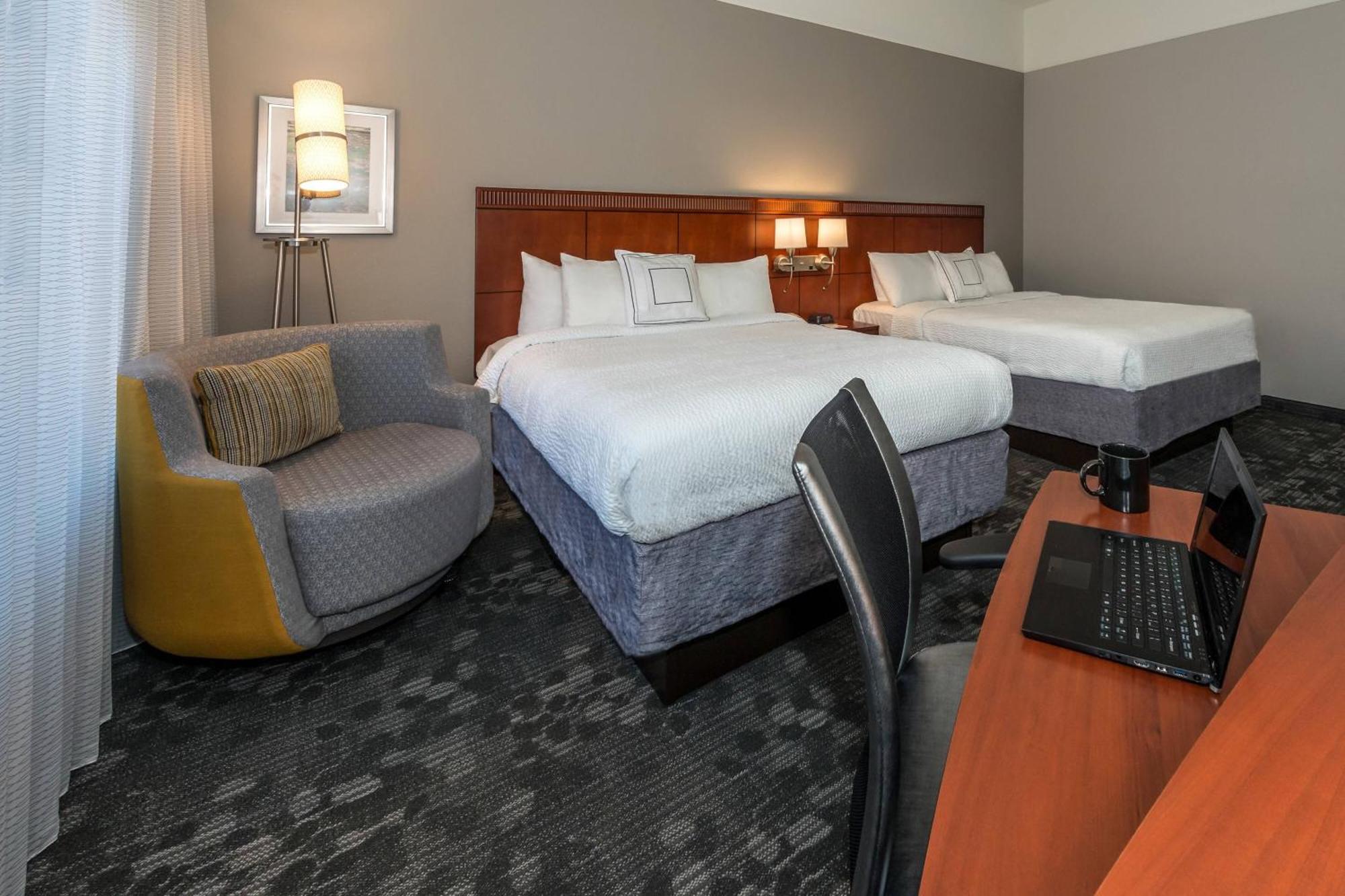 Courtyard By Marriott パナマシティ エクステリア 写真