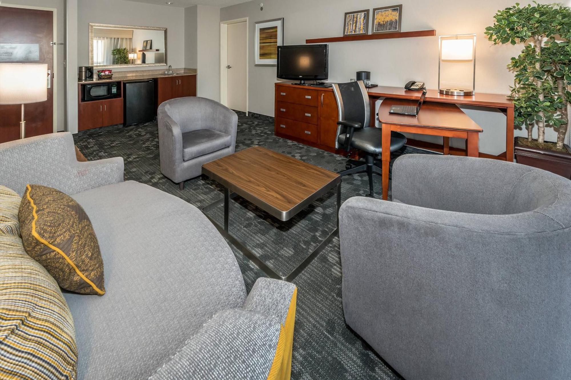 Courtyard By Marriott パナマシティ エクステリア 写真