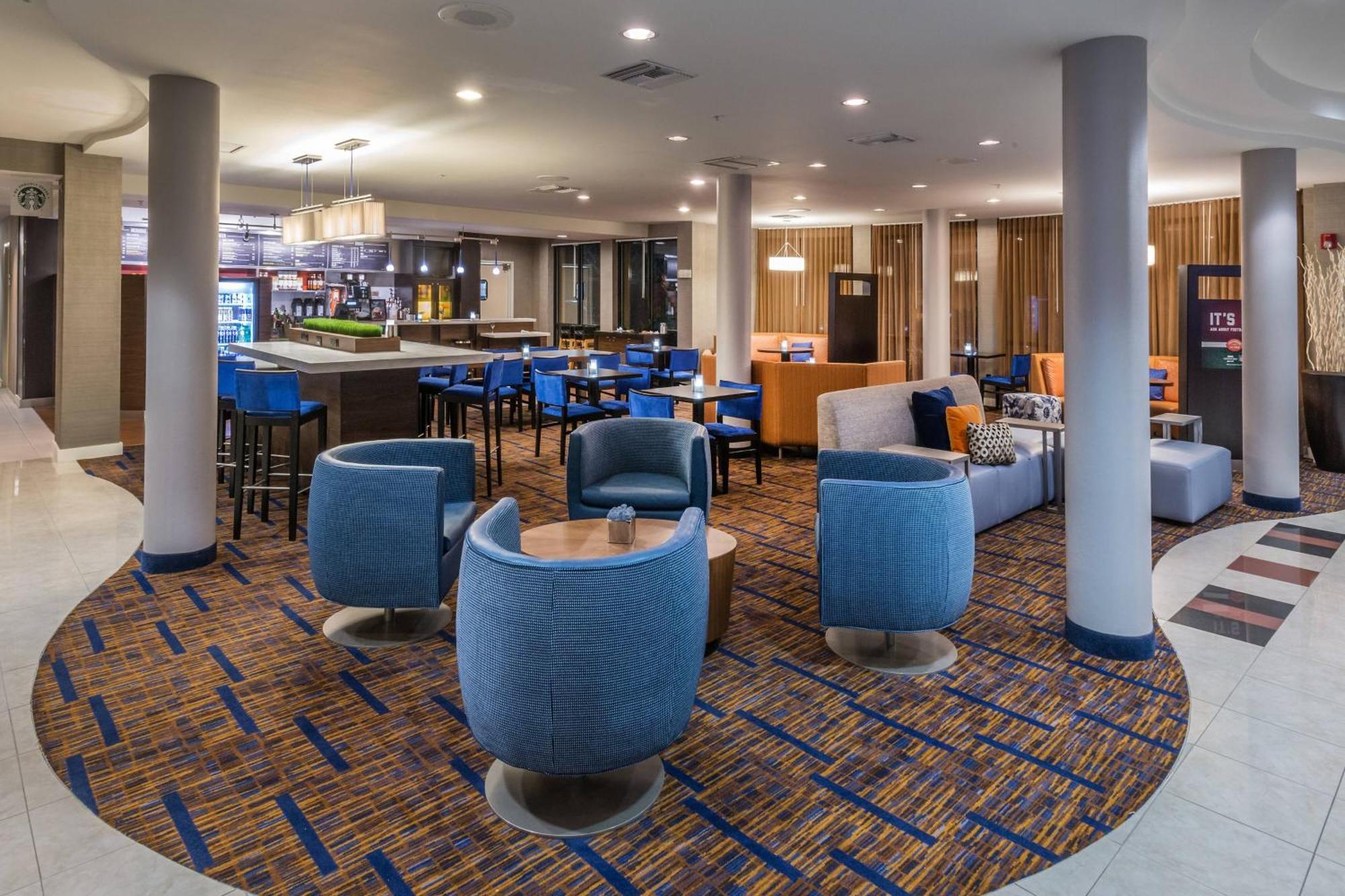 Courtyard By Marriott パナマシティ エクステリア 写真